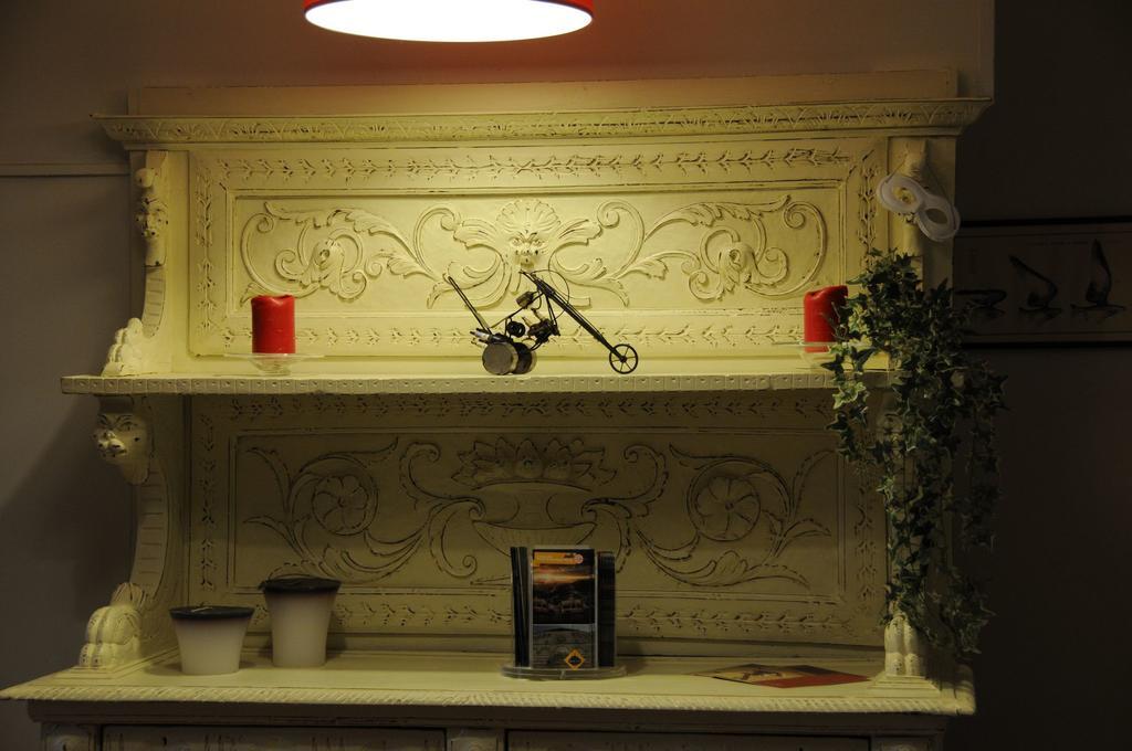 וירג'יו Hotel Internazionale מראה חיצוני תמונה